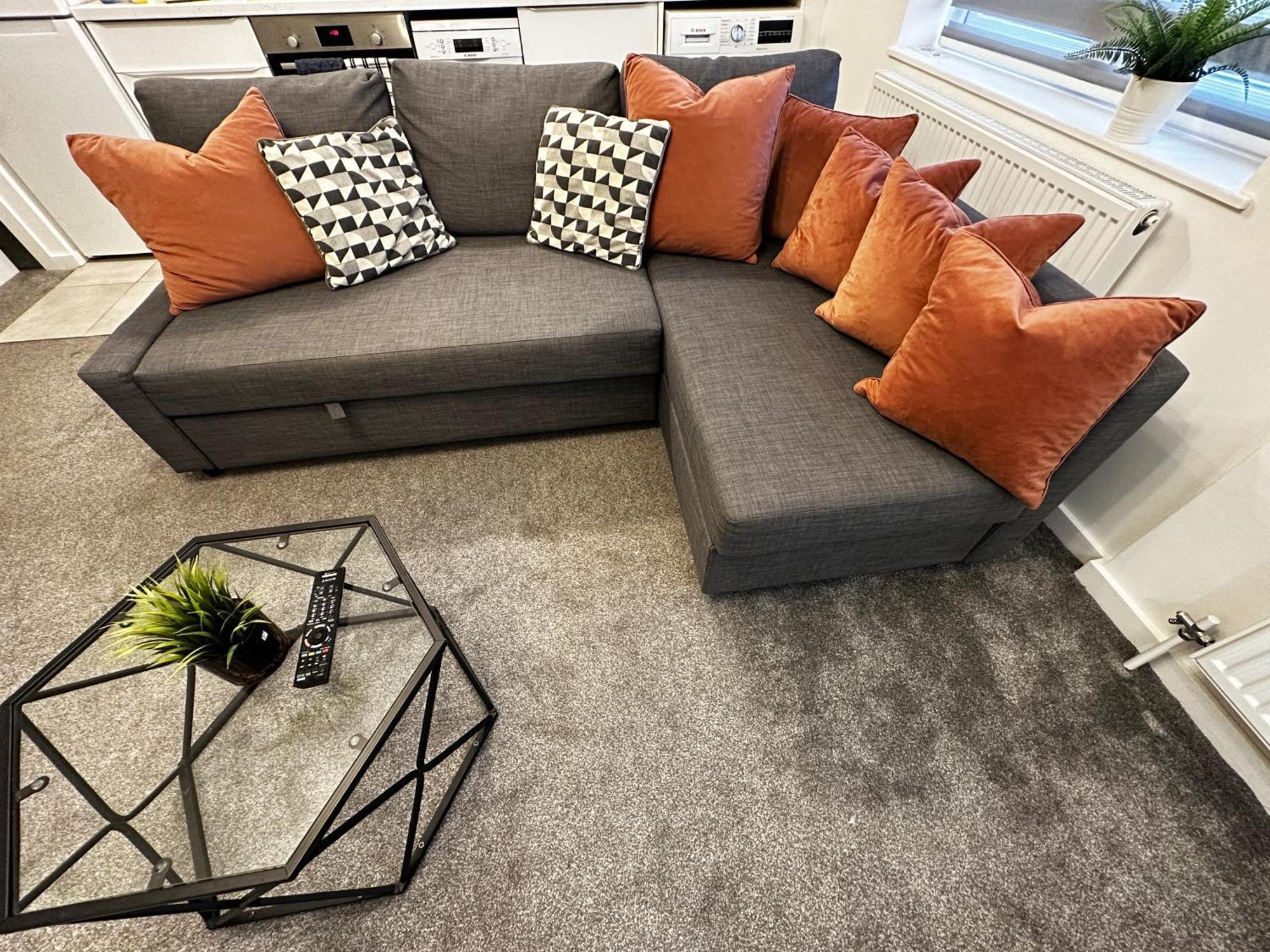 Walnut Flats-F4, 2-Bedroom With Ensuite - Parking, Netflix, Wifi - Close To Oxford, Bicester & Blenheim Palace คิดลิงตัน ภายนอก รูปภาพ